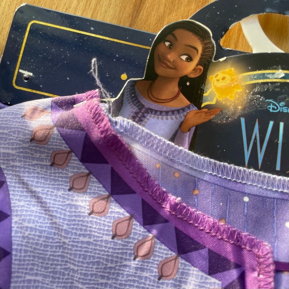 •2 Asha’s Adventure Dresses• Disney’s WISH girl’s costumes >> NWT (ripped tags) - Picture 8 of 16